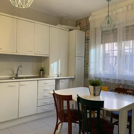 Casa Paseo Del Tajo-con Parking Gratis Apartment
